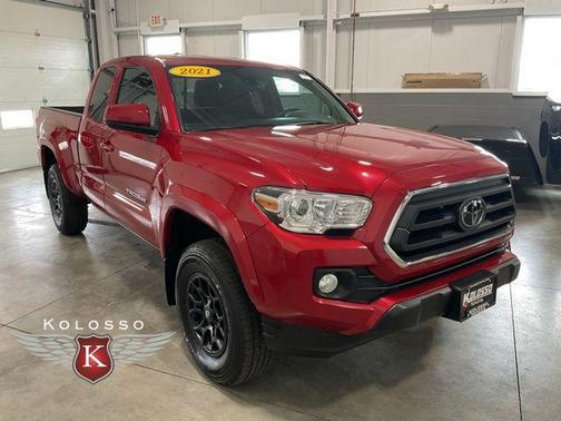 Barcelona Red Metallic 2021 Toyota Tacoma SR5
