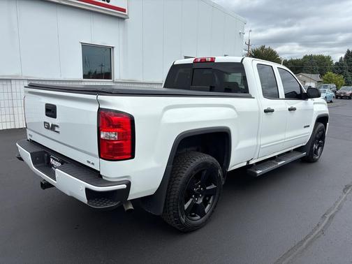2018 GMC Sierra 1500 SLE