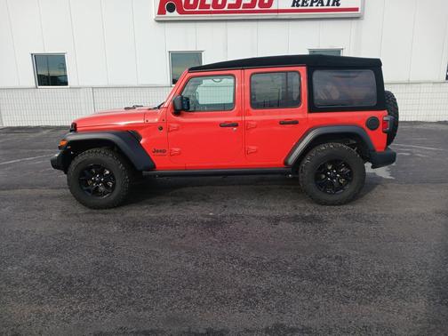2020 Jeep Wrangler Unlimited Willys 4X4