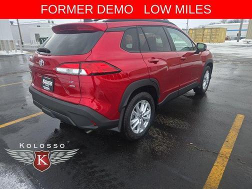 2025 Toyota Corolla Cross LE