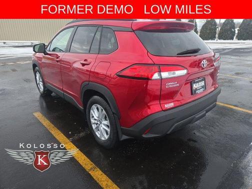 2025 Toyota Corolla Cross LE