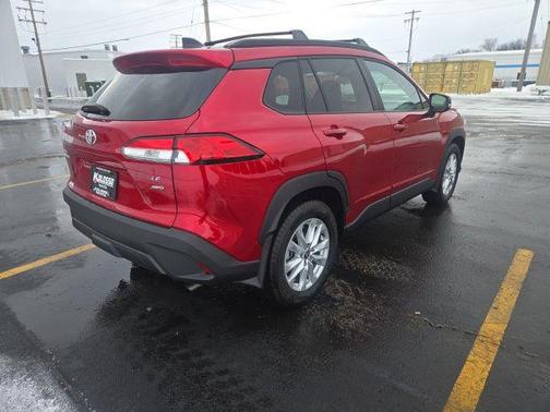 2025 Toyota Corolla Cross LE