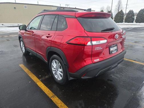 2025 Toyota Corolla Cross LE