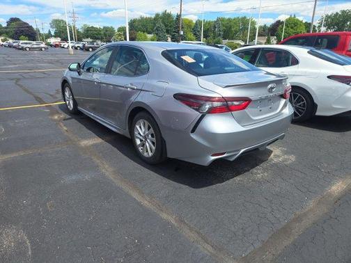 Celestial Silver Metallic 2024 Toyota Camry SE
