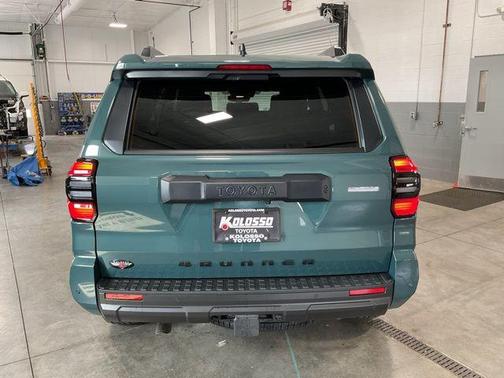 Everest 2026 Toyota 4Runner TRD Off Road Premium