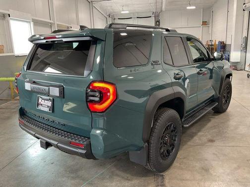 Everest 2026 Toyota 4Runner TRD Off Road Premium