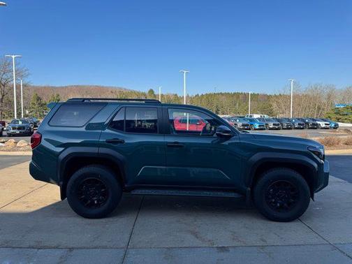 Everest 2026 Toyota 4Runner TRD Off Road Premium