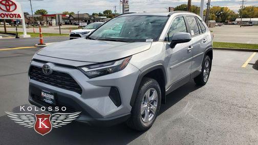 2025 Toyota RAV4 XLE