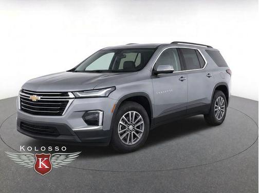 Sterling Gray Metallic 2023 Chevrolet Traverse LT Cloth