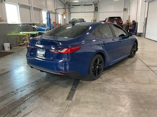 Reservoir Blue 2025 Toyota Camry SE