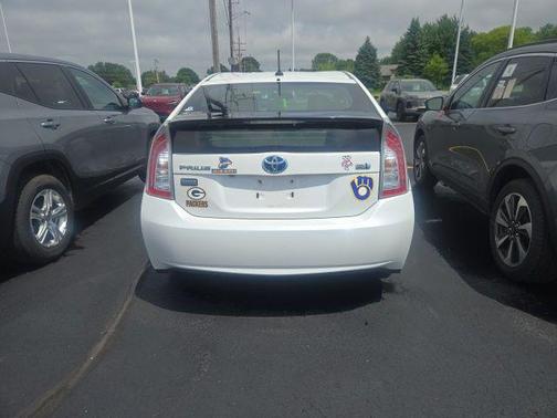Super White 2013 Toyota Prius Three