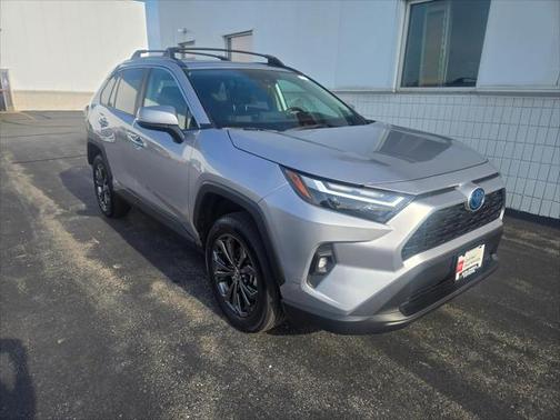 2022 Toyota RAV4 Hybrid XLE Premium