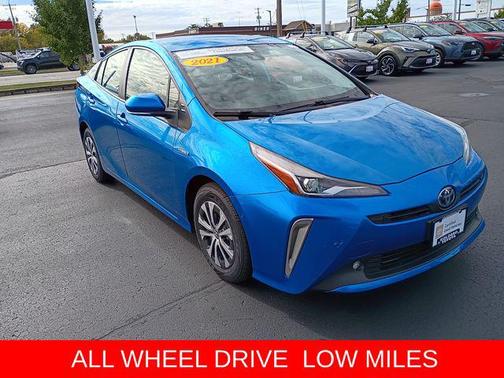 2021 Toyota Prius LE