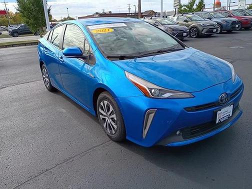 2021 Toyota Prius LE