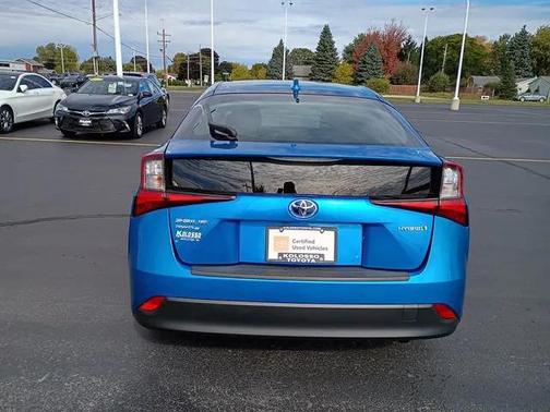 2021 Toyota Prius LE