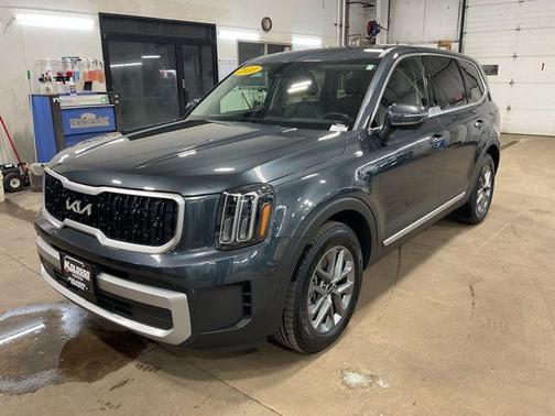 2023 Kia Telluride LX