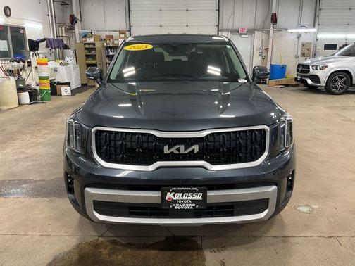 2023 Kia Telluride LX