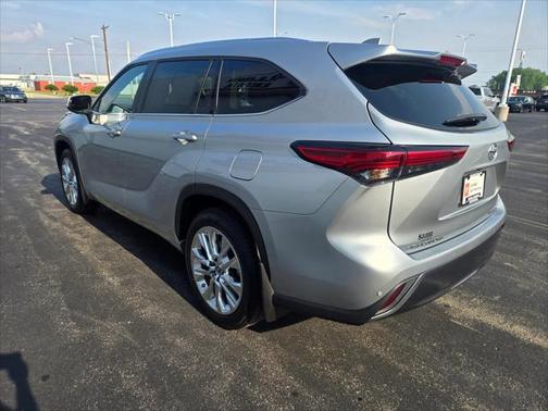 2023 Toyota Highlander Limited