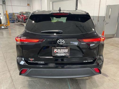 2024 Toyota Highlander XLE