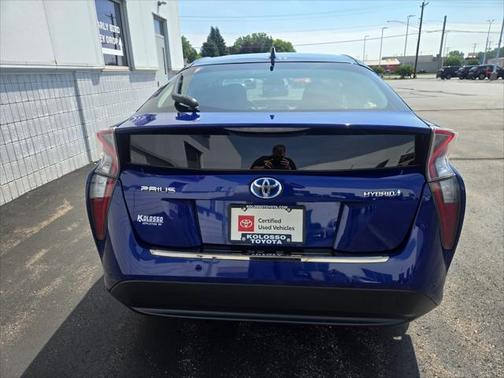 2017 Toyota Prius Two