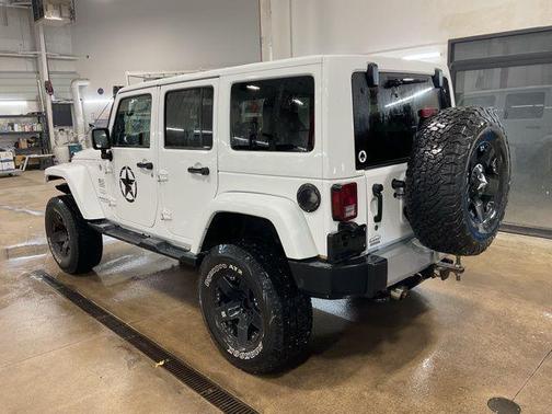2013 Jeep Wrangler Unlimited Sahara