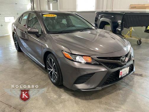2018 Toyota Camry SE