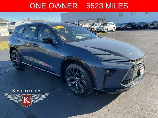 2025 Toyota Crown Signia Limited