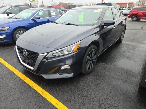 2021 Nissan Altima 2.5 SV