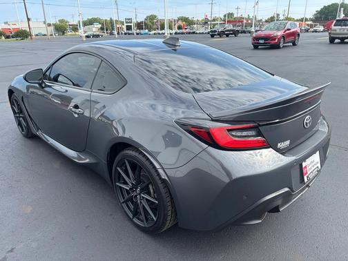 2022 Toyota GR86 Premium
