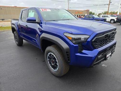 2025 Toyota Tacoma TRD Off Road