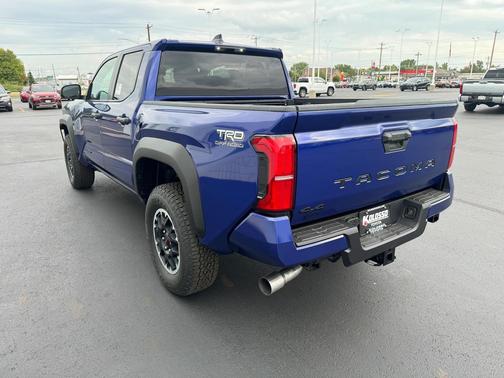 2025 Toyota Tacoma TRD Off Road