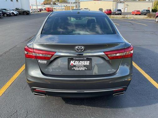 2017 Toyota Avalon XLE Premium