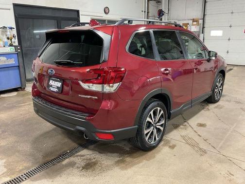 Crimson Red Pearl 2023 Subaru Forester Limited
