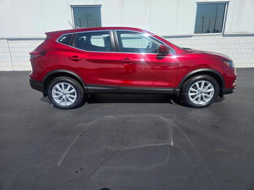 2021 Nissan Rogue Sport S