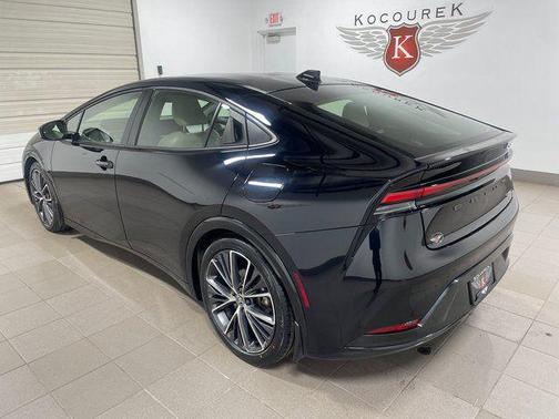 2023 Toyota Prius XLE