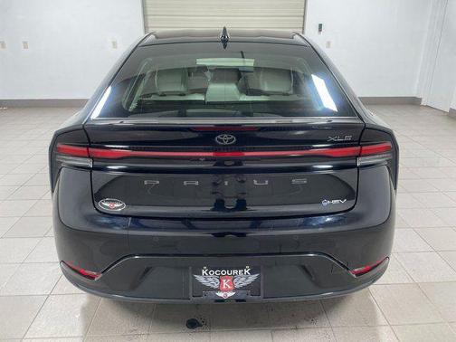 2023 Toyota Prius XLE