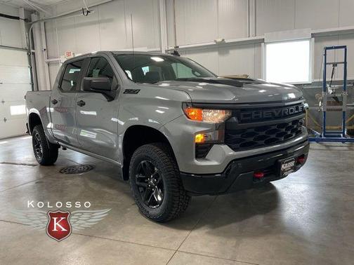 Sterling Gray Metallic 2023 Chevrolet Silverado 1500 Custom Trail Boss