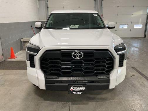 2022 Toyota Tundra SR5