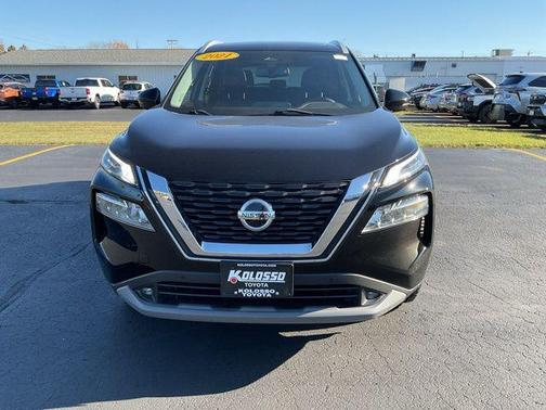 2021 Nissan Rogue SL