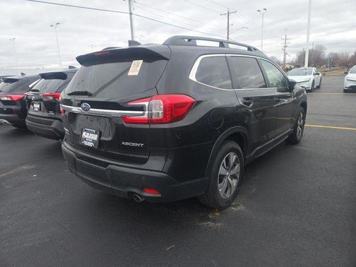 2024 Subaru Ascent Premium 7-Passenger