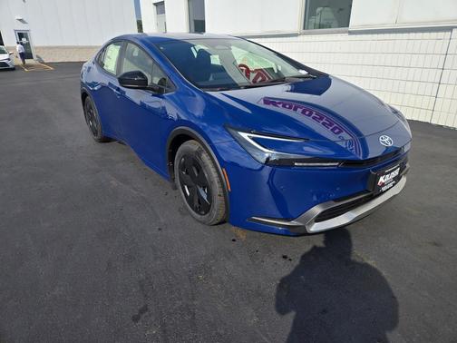 2026 Toyota Prius Plug-In Hybrid SE