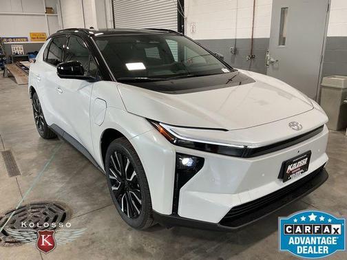 Wind Chill Pearl 2026 Toyota bZ Limited