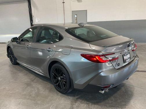 Heavy Metal 2025 Toyota Camry SE
