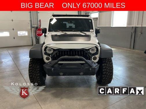 Bright White Clearcoat 2017 Jeep Wrangler Big Bear