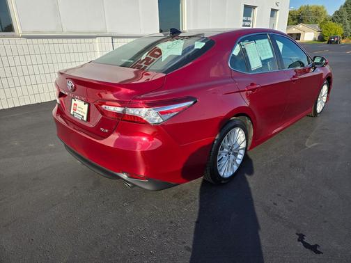 2019 Toyota Camry XLE