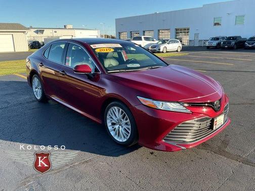 2019 Toyota Camry XLE