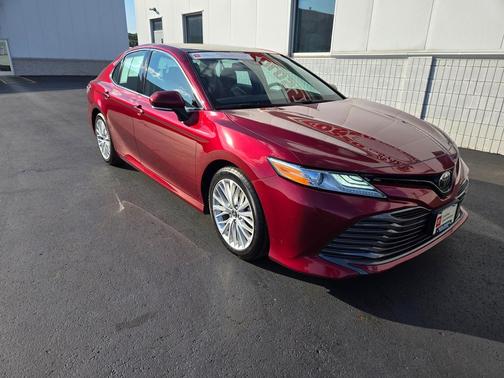 2019 Toyota Camry XLE