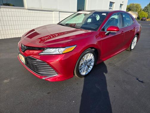 2019 Toyota Camry XLE