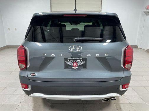 2022 Hyundai PALISADE SE