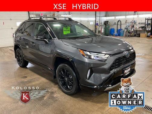 2024 Toyota RAV4 Hybrid SE
